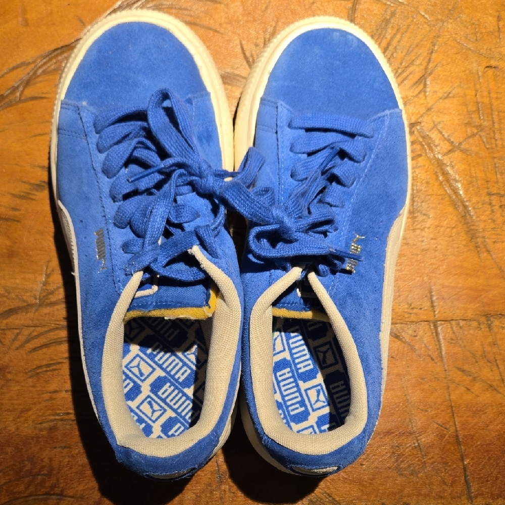 Puma Blue Suede Sneakers W8 5.5 24.5 cms